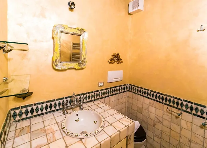 Maison Specchi Apartment *