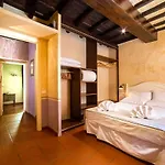 Appartamento Maison Specchi